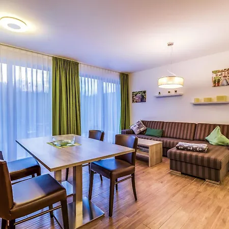 Lagovida Ankerplatz B Am Stoermthaler Grosspoesna