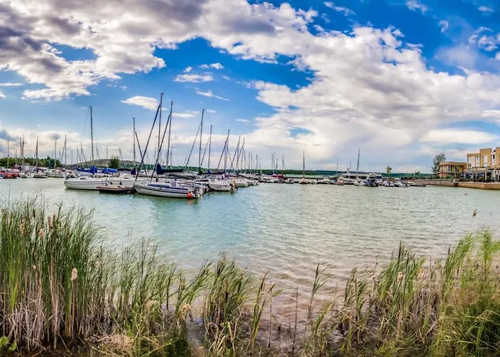 Lagovida Ankerplatz B Am Stoermthaler Lejlighed Grosspoesna
